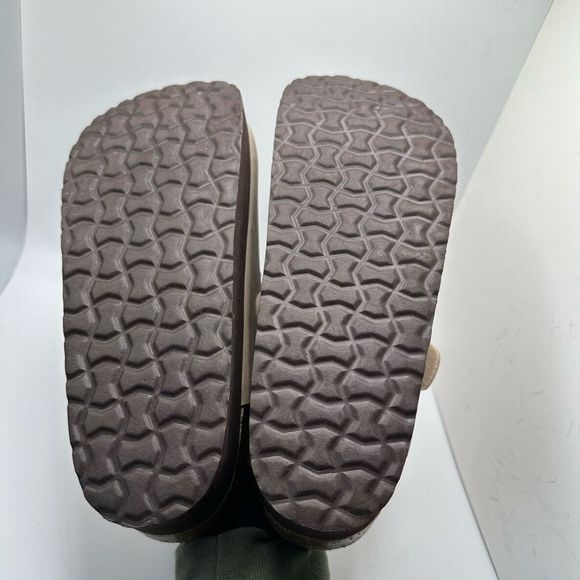 CUSHIONAIRE Women's Cork Footbed Platform Clog 9.5 WIDE SAND - Picture 5 of 7